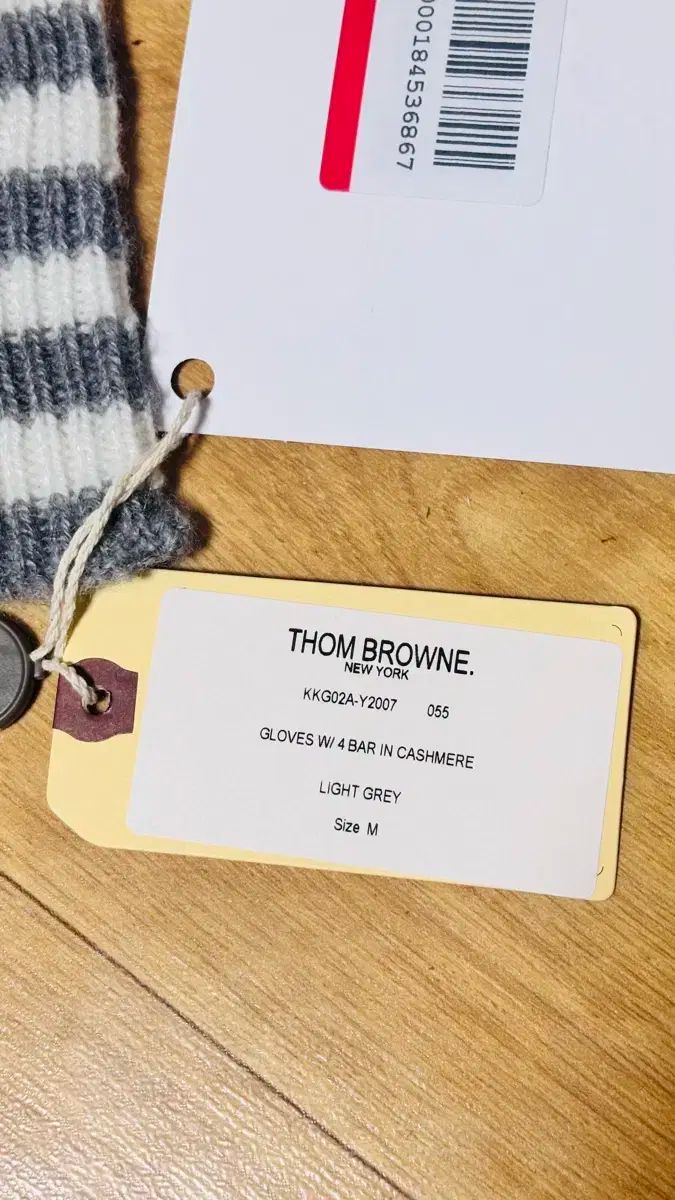 トム ブラウン カシミア 手袋 Mサイズ