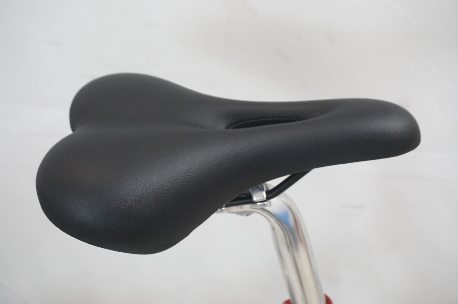 ケーエイチエス