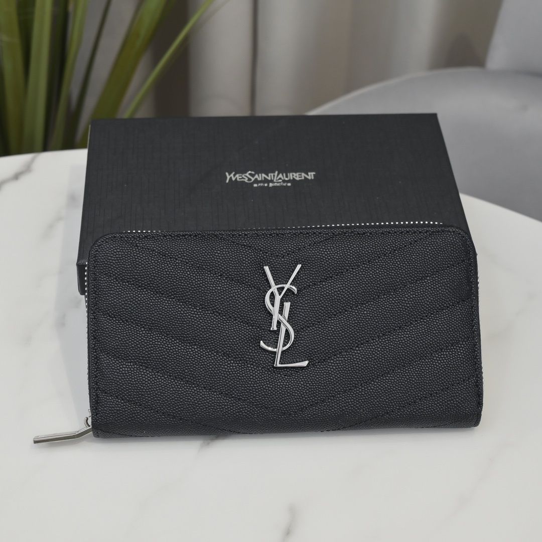 極美品★ SAINT LAURENT 長財布 YSL 小銭入れ★実物 高級美品 状態良 YSL Yves saint Laurentイヴ イヴサンローラン 長財布
