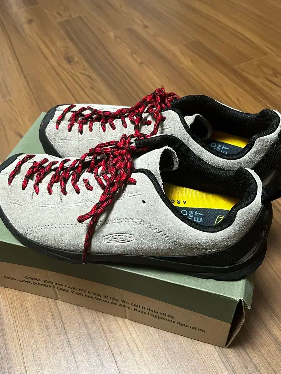 270 KEEN ジャスパー スニーカー トープ