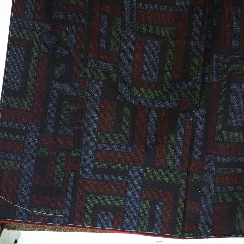 紬 身丈163cm 裄65cm 前幅22.5cm 後幅30cm 袖丈49cm 袖幅32cm レディース 袷 連続模様 裄Mサイズ 秋冬春用 正絹 シルク ネイビー リメイク リユース リサイクル 呉服のきくや