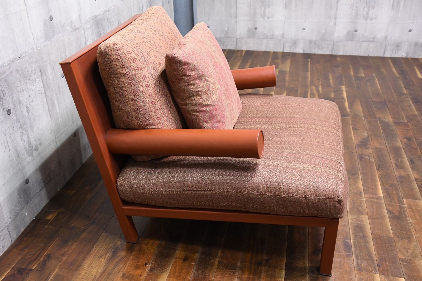 フェザークッション付き