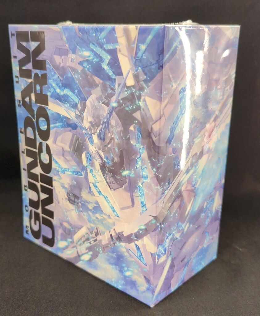 アトラクティブな アニメBlu-ray 機動戦士ガンダムUC Blu-ray BOX Complete Edition 人気商品！