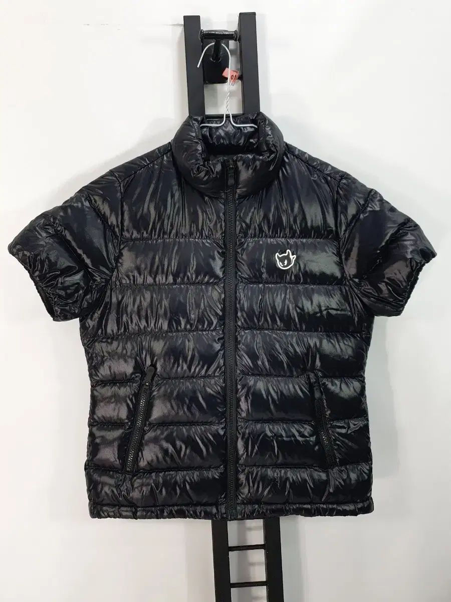 waac ワック ゴルフ ダウン 半袖 ダウン ハーフ ベスト ブラック 1