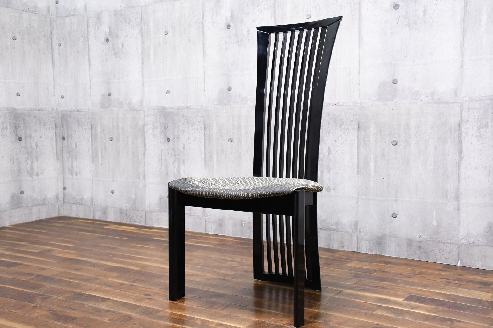 EJK88 IDC大塚家具 サブレ ダイニングチェア Costantini Pietro コスタンチーニ ピエトロ イタリア製 ハイバック モダン 食卓椅子