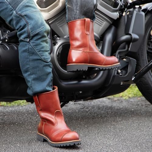 16 シフトガード付レザープルオンブーツ