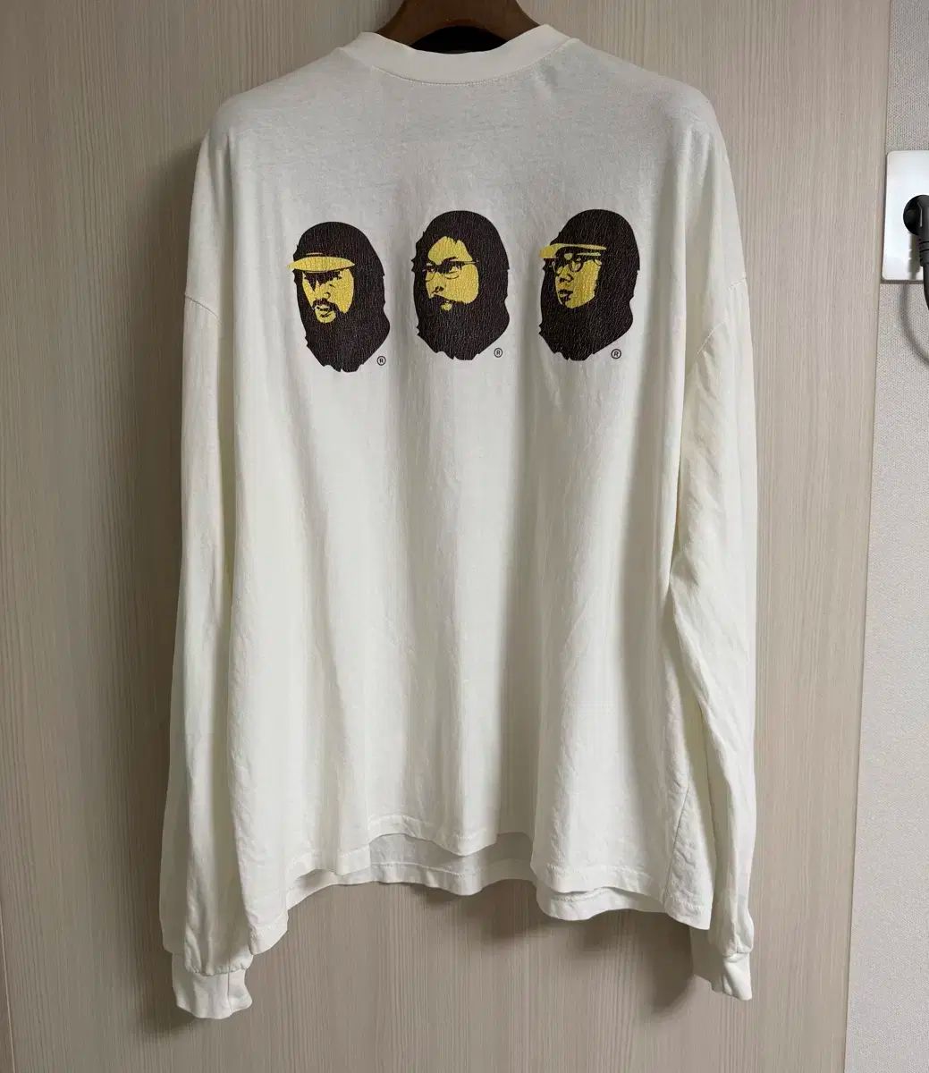 sober グッズ sober A BATHING APE アベイシングエイプ サル オマージュ Tシャツ WWW_KARIMZIABAT_FR