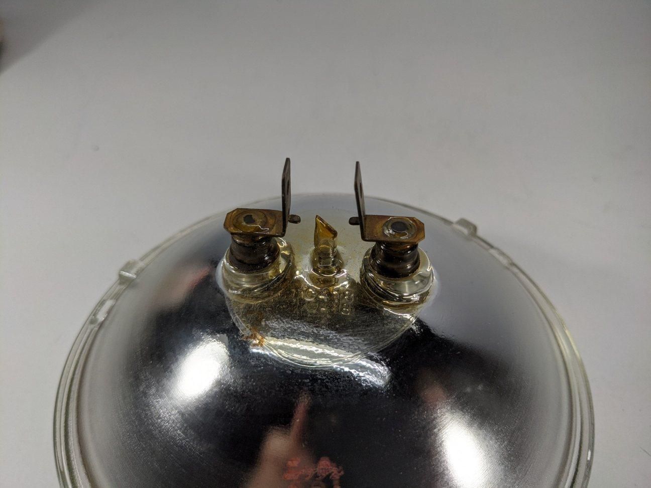 東芝 シールドビーム 日産純正 ガラス A3648A06