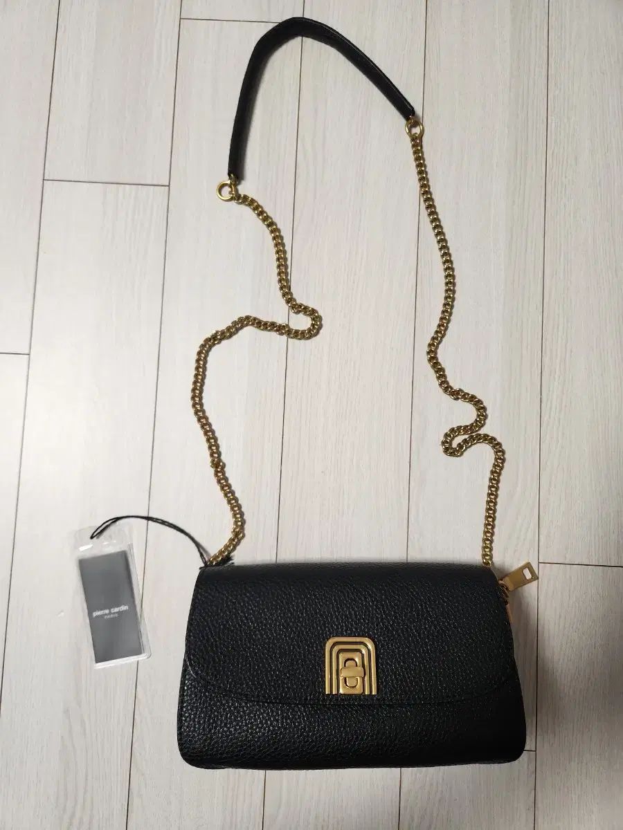 ピエール カルダン クロスバック チェーンバック ブラック DECORATOM_COM_BR