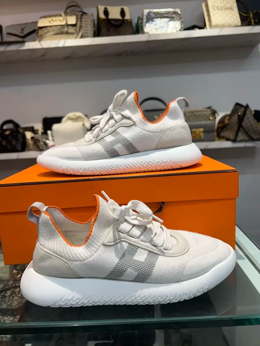 37 5回着用 エルメス クルー スニーカー 白 レディース