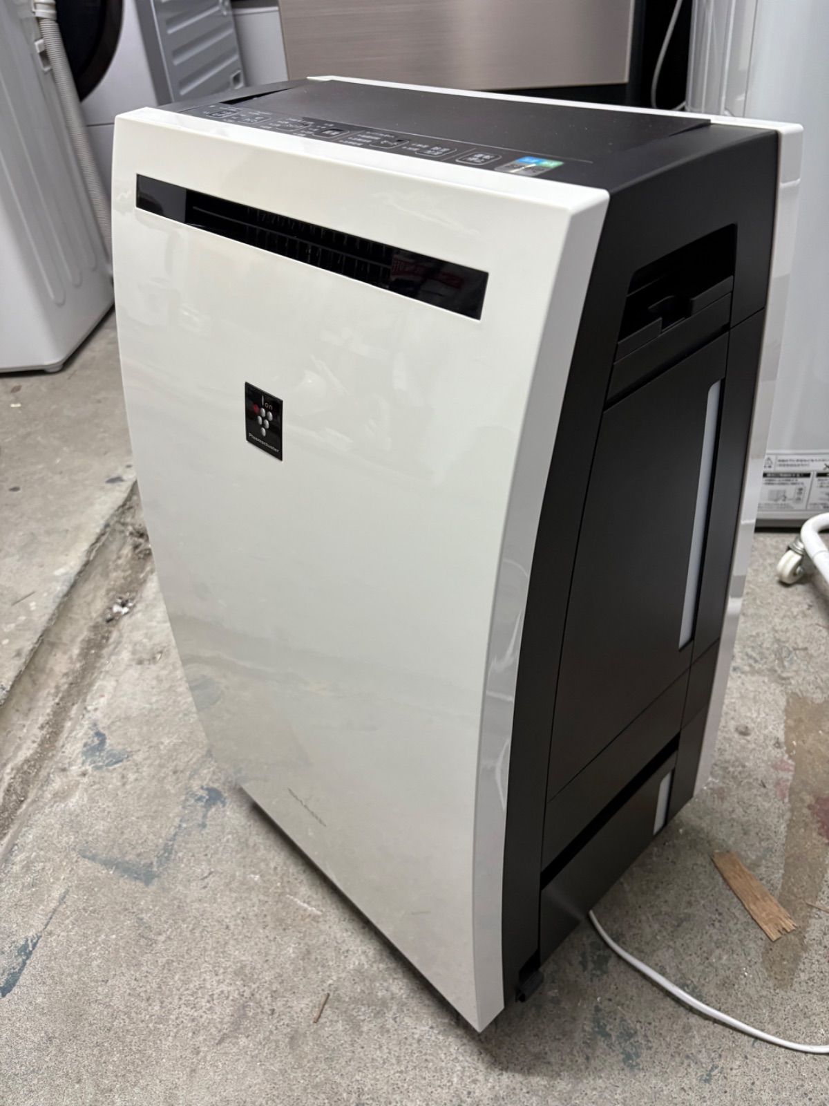 SHARP プラズマクラスター KC-HD70-W 除加湿空気清浄機 21年製