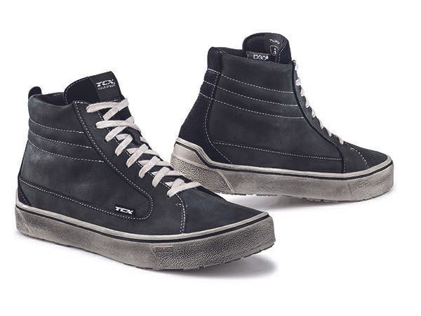 9405W ストリート3 Waterproof ブラック