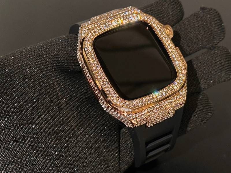 重厚メタルケース