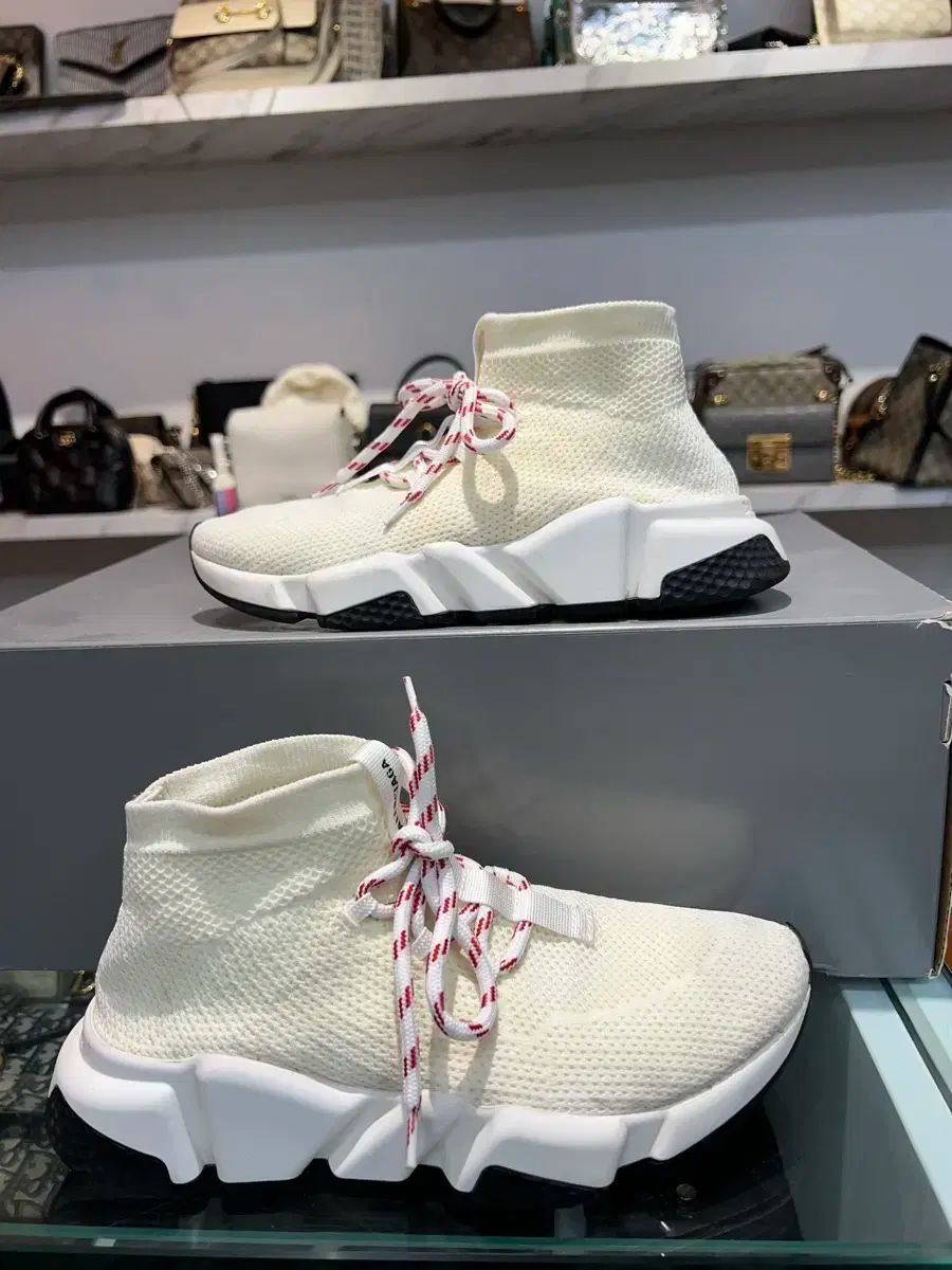 37 バレンシアガ スピードトレーナー レースアップ 白 レディース スニーカー