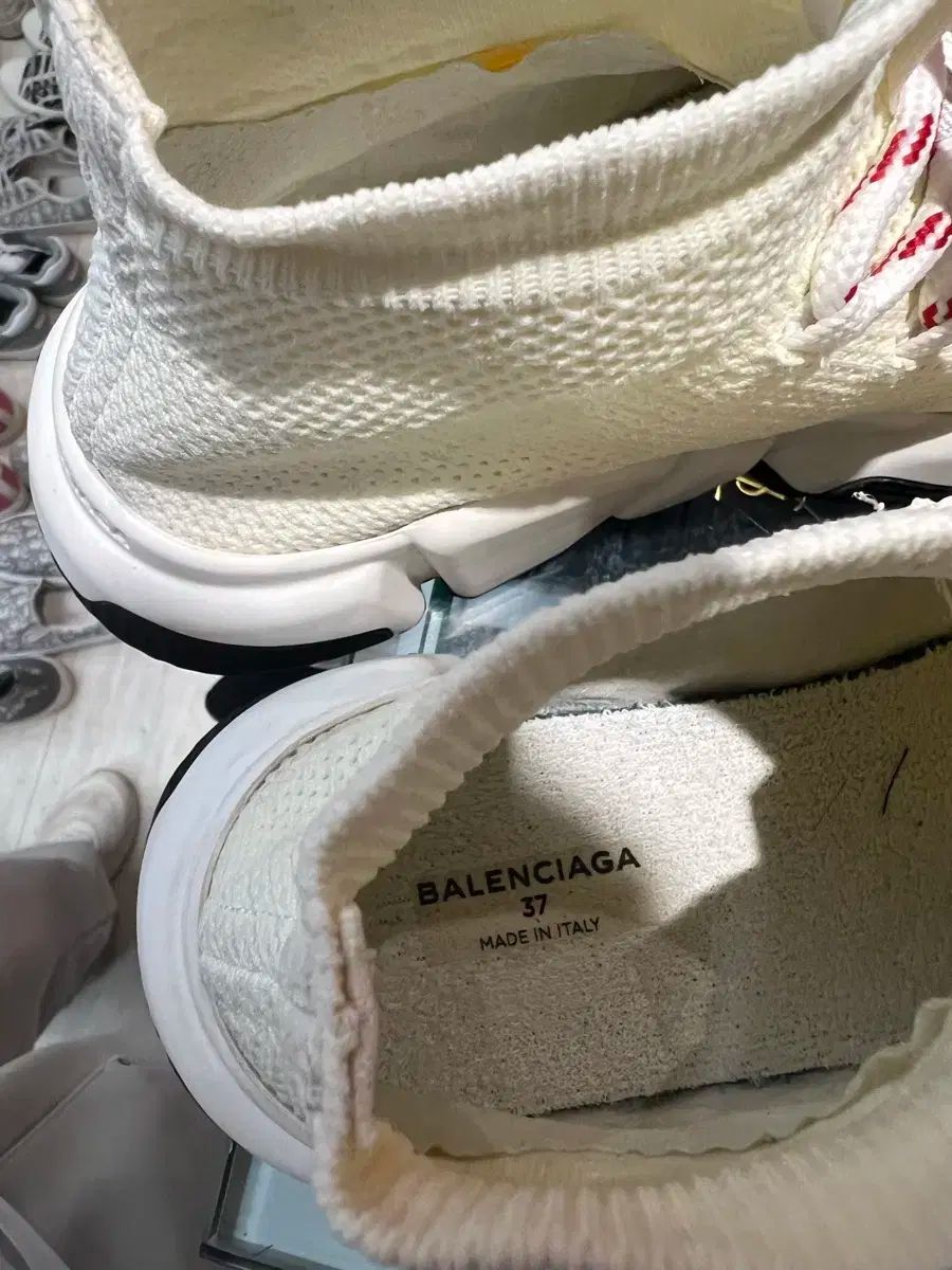 37 バレンシアガ スピードトレーナー レースアップ 白 レディース スニーカー