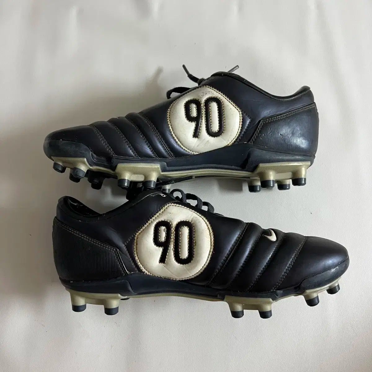 サッカーシューズ