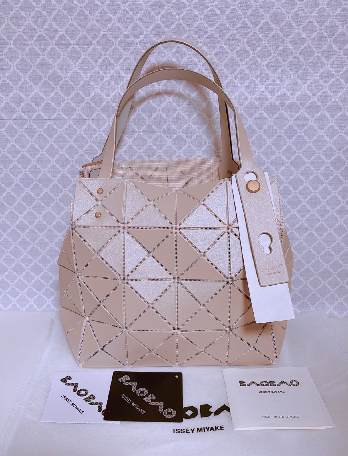 新品✨️】バオバオ イッセイミヤケ ベージュ カラット トートバッグ 4