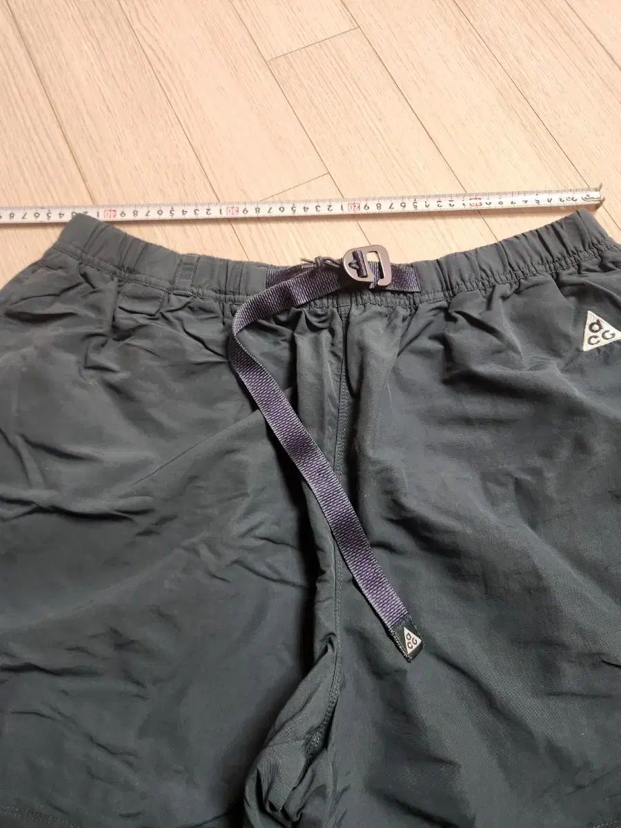 ナイキ ACG ウーブン ハーフパンツ ブラック