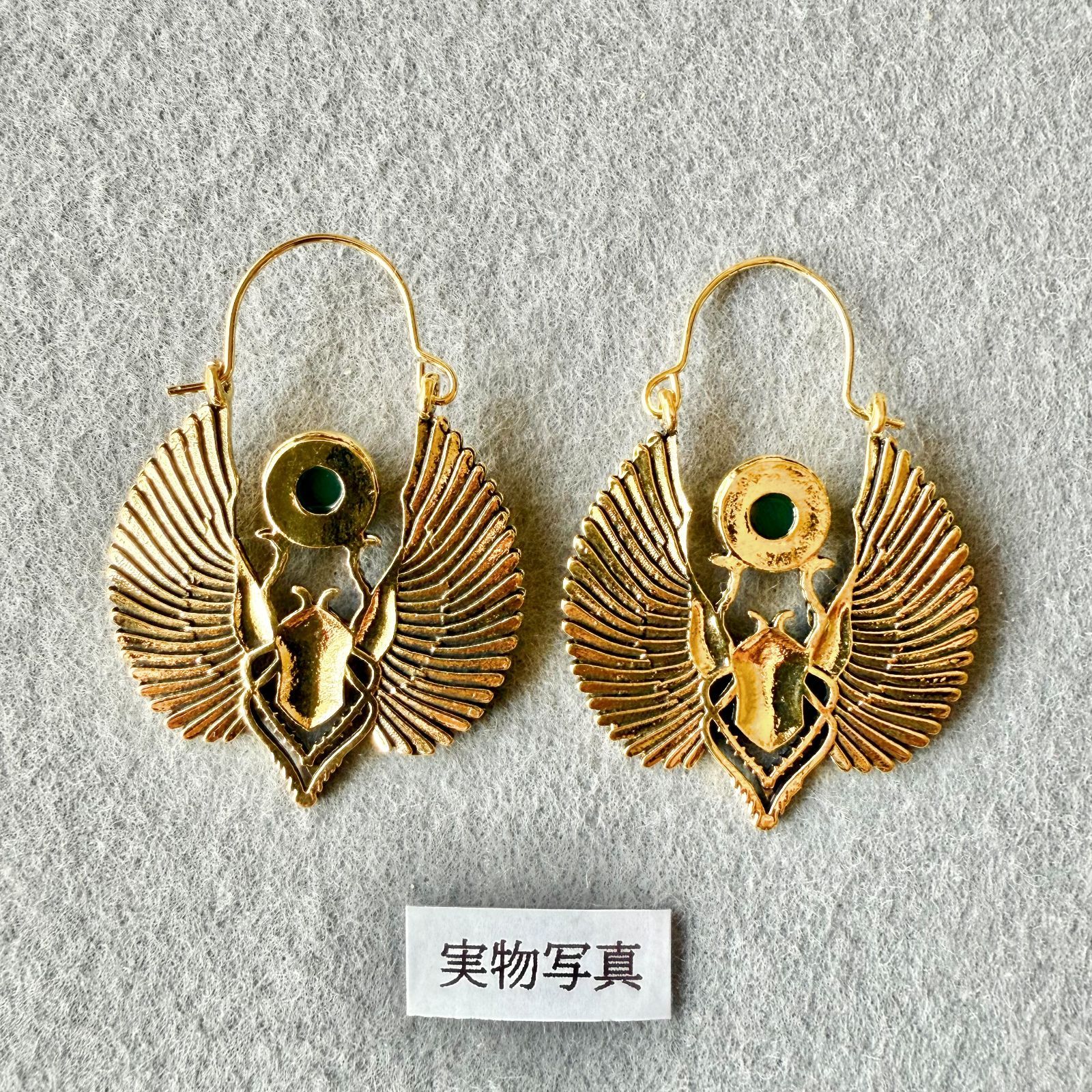 エジプト【再販】スカラベの紋章と太陽スワロフスキー　ピアス　サージカルステンレス スカラベ ピアス 再生 フンコロガシ 古代エジプト 太陽 神話 太陽神