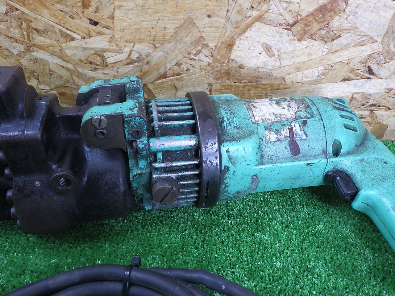 ポートパンチャー