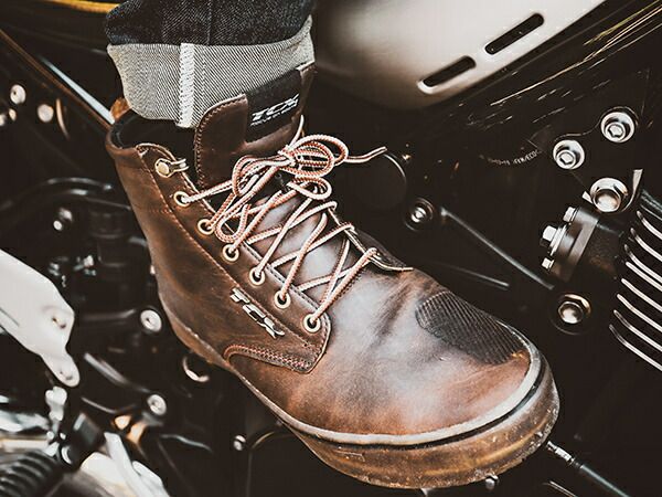 7307 W ダートウッド Waterproof ブラウン