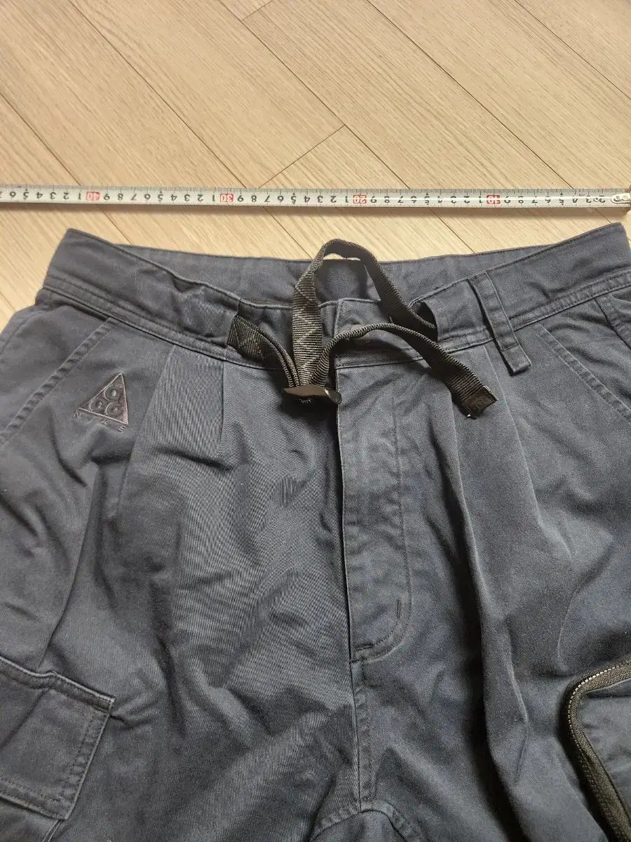 ACG ブラック カーゴ ポケット パンツ