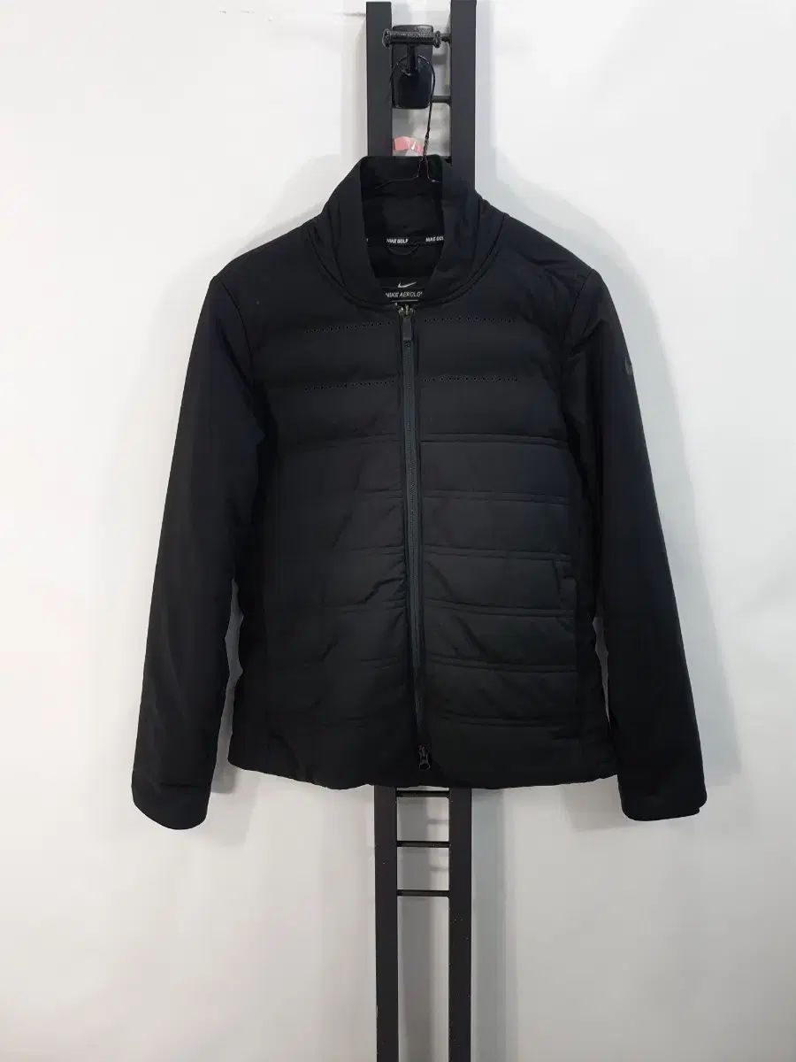 ナイキ ゴルフ エアロロフト 軽量 ダウン ジャケット ブラック レディース m