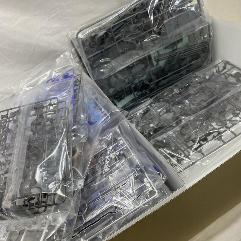 60 ｶﾞﾝﾀﾞﾑｴｸｼｱ