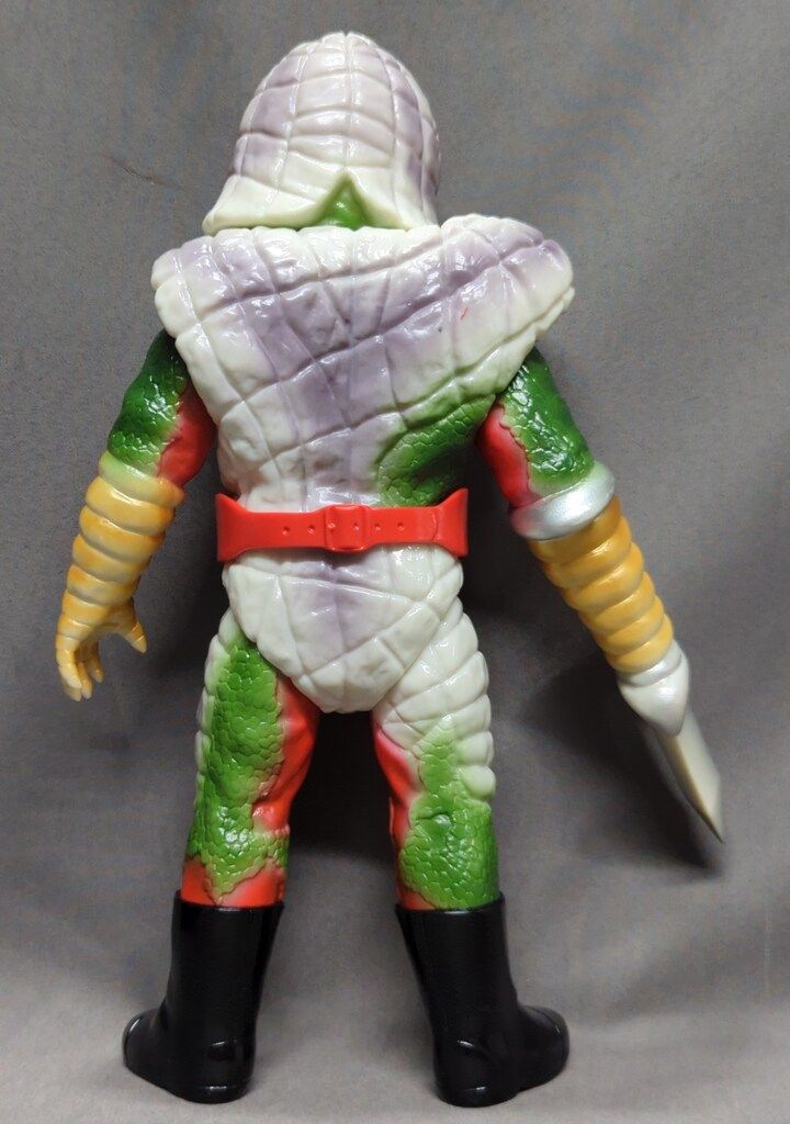 ⚠️激レア　仮面ライダーV3 ナイフアルマジロ　ミニミニソフビ　ポピー　当時物 ⚠️激レア 仮面ライダーV3 ナイフアルマジロ ミニミニソフビ