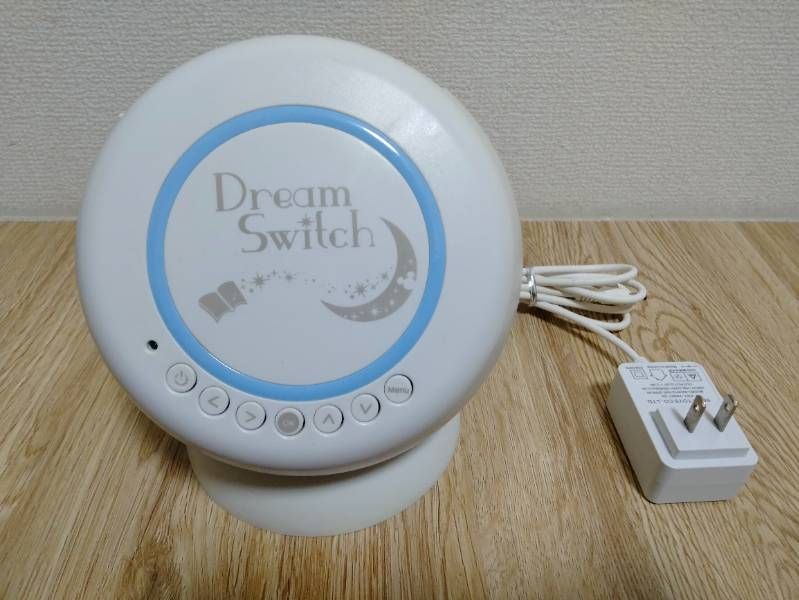 ディズニー/ピクサーキャラクターズドリームスイッチ　　　SDカード付 SDカード付き ドリームスイッチ ディズニー ピクサー 読み聞かせ 音楽