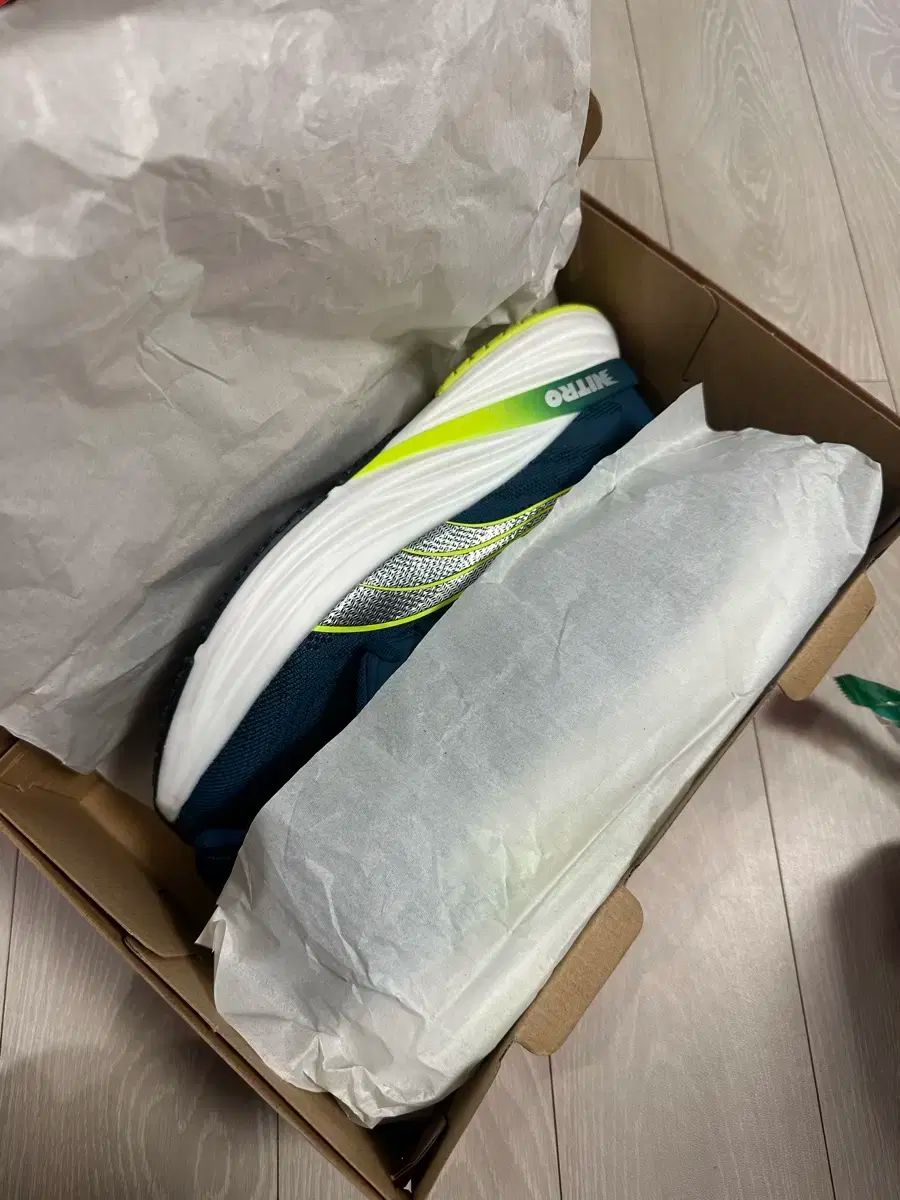 2 ランニングシューズ