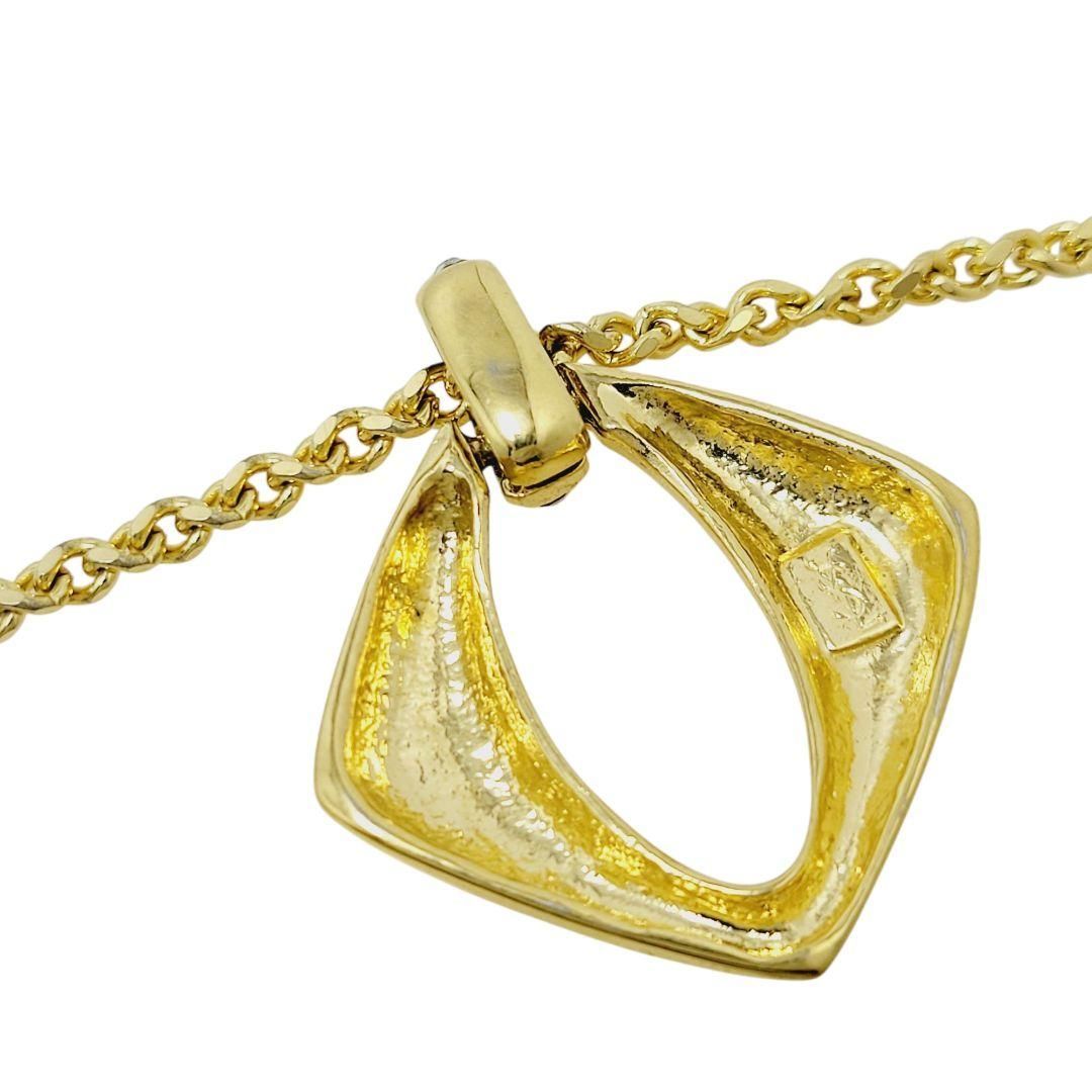 ラインストーン