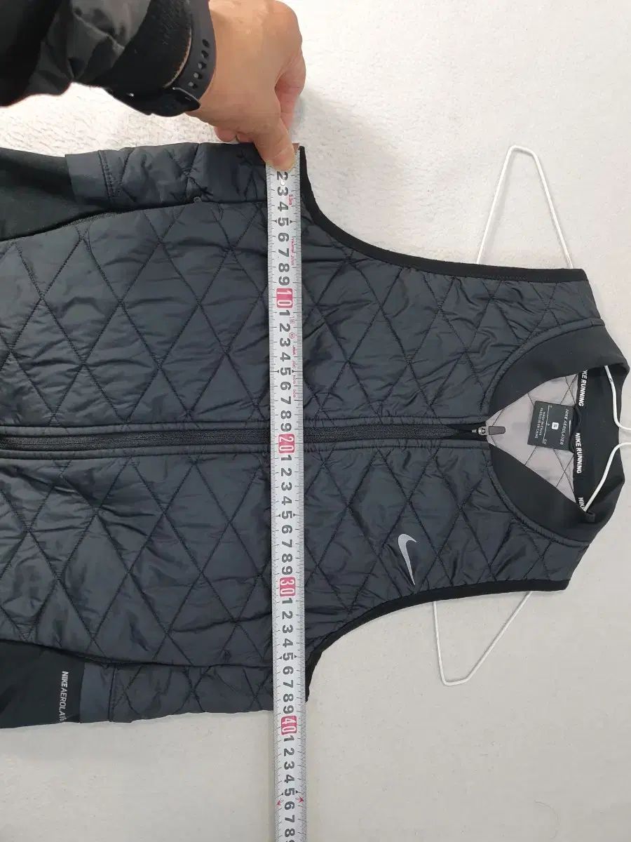 ベスト ブラック