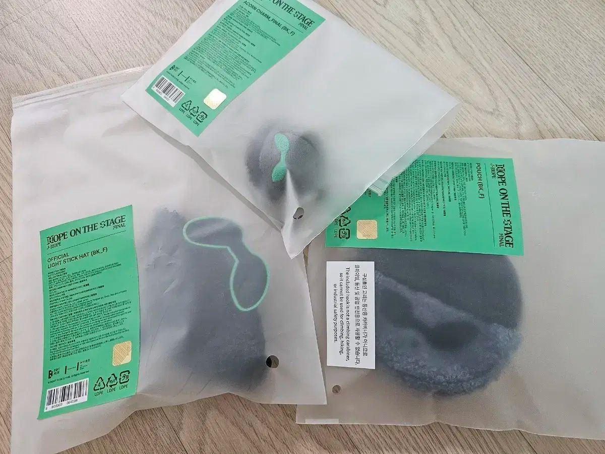 3個 BTS ジェイホープ ファイナルコンサート 姫宮 桃李 ポーチ アミボム ベースボールキャップ トレカ