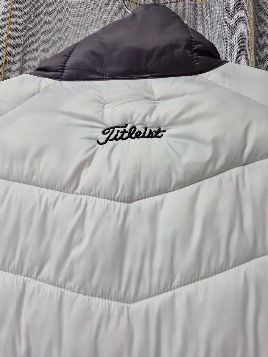 タイトリスト 白 軽量 ダウン アウター L LLC-HASEGAWATOSO_COM