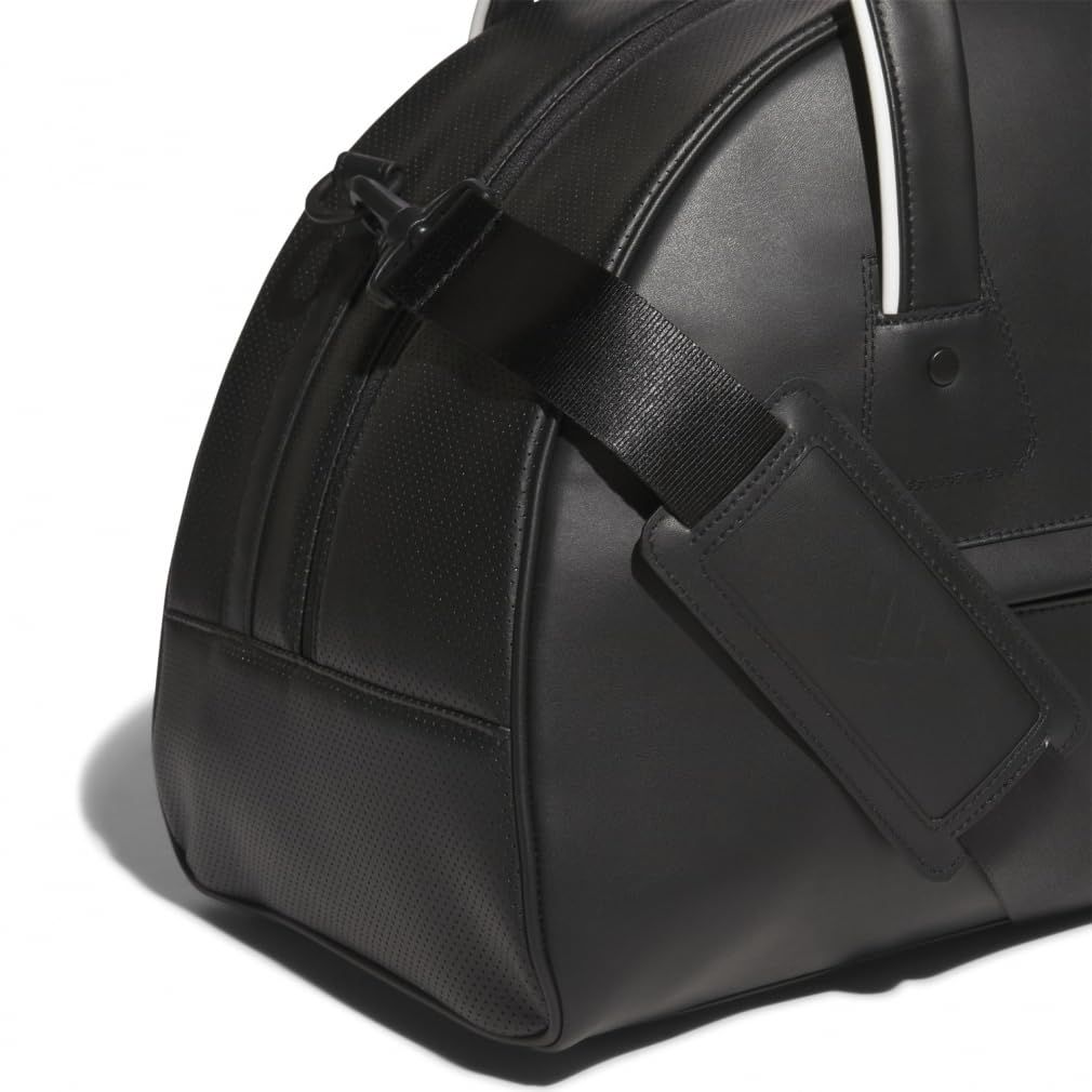 スリーストライプス