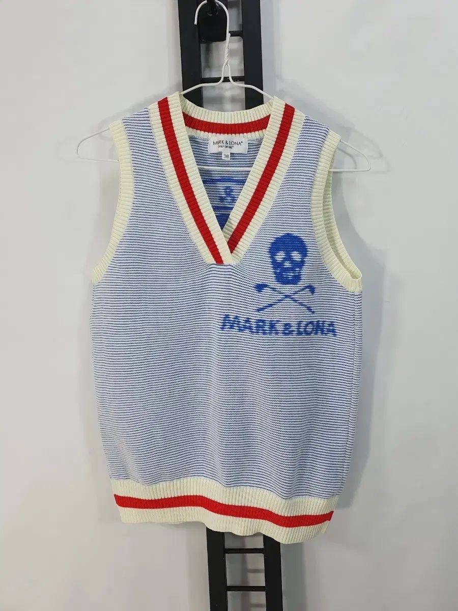 MARK - LONA マークアンドロナ ニット ベスト Vネック ベスト 38
