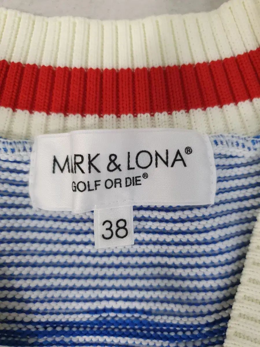 マークアンドロナ ニット