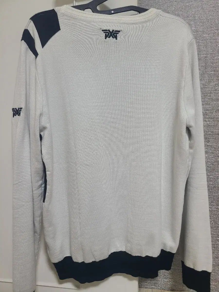 PXG 白 ブラック ラウンドネック ニットセーター M