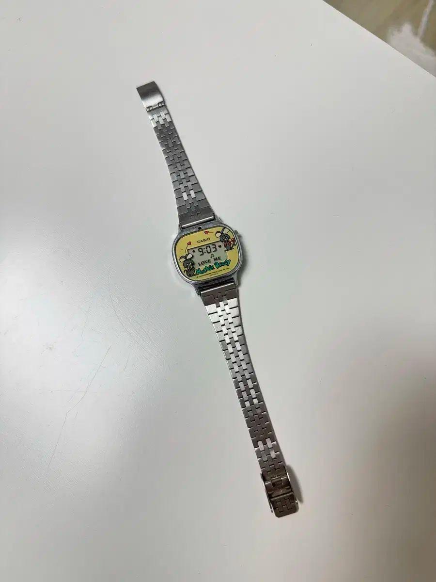 81s カシオ LOVE YOURSELF 承 Her ヴィンテージ リスト時計