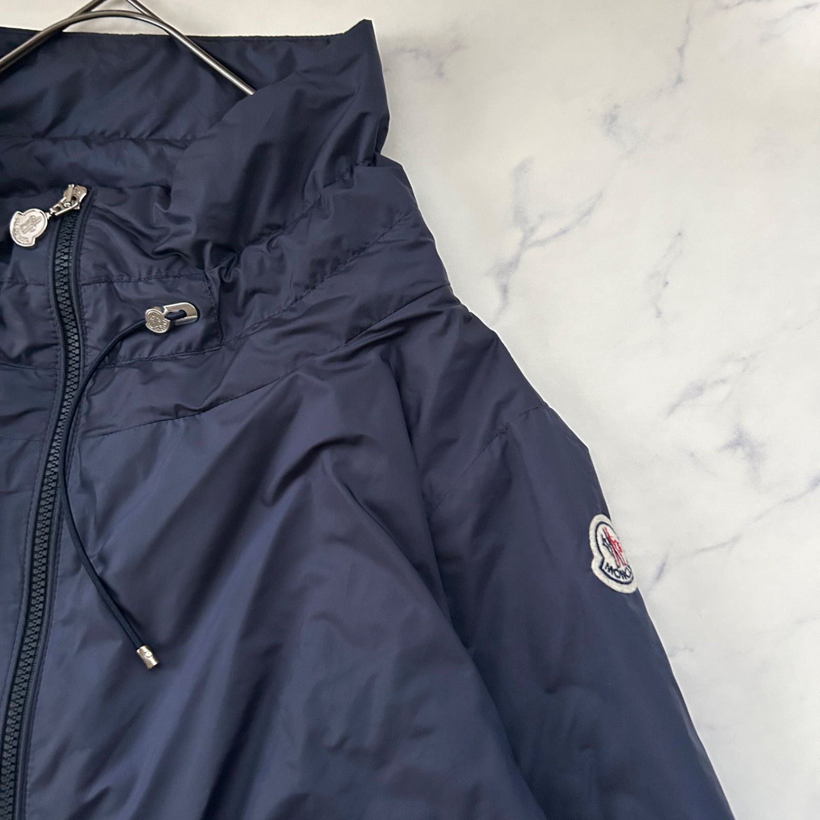 希少モデル MONCLER モンクレール ダウンジャケット ワッペン スタンド 