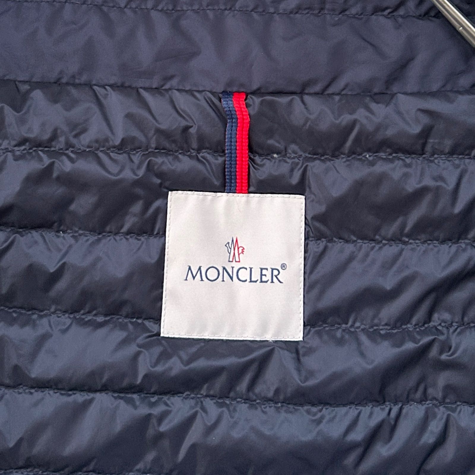 希少モデル MONCLER モンクレール ダウンジャケット ワッペン スタンド 
