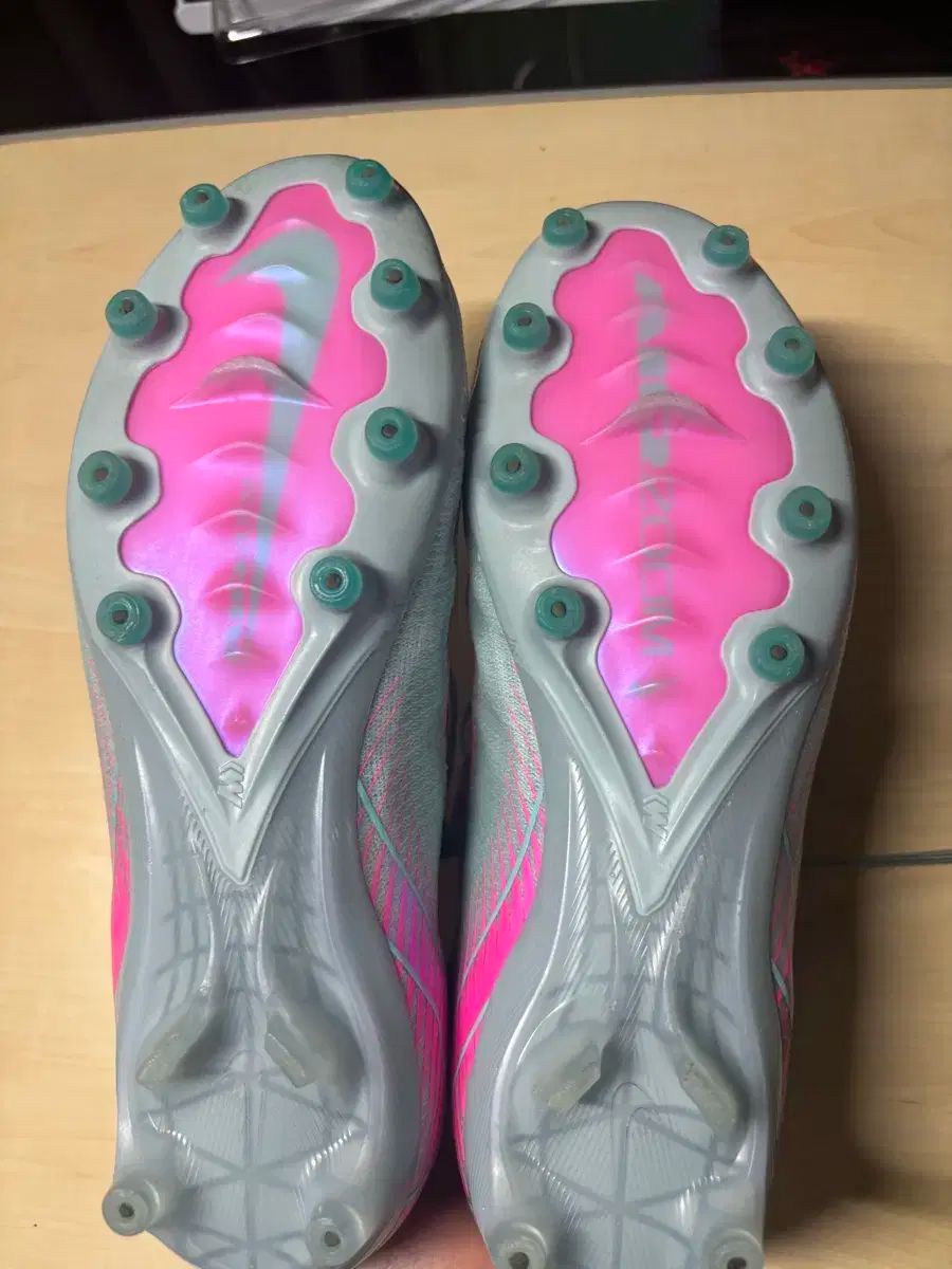 ナイキ マーキュリアル エリート AG 265