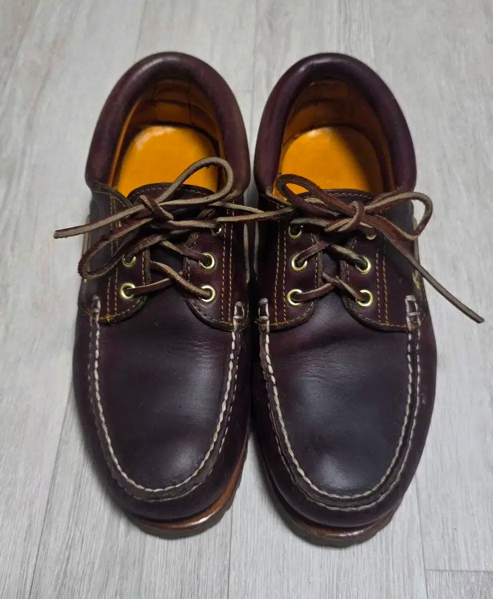 ティンバーランド Classic 3アイ ボートシューズ 8W