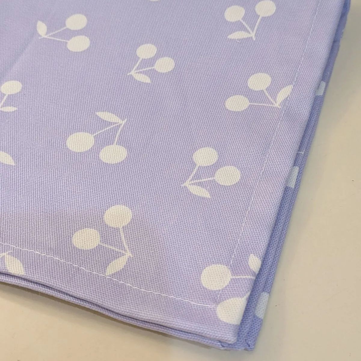 給食袋セット ランチョンマット 小学校 幼稚園 さくらんぼ - メルカリ