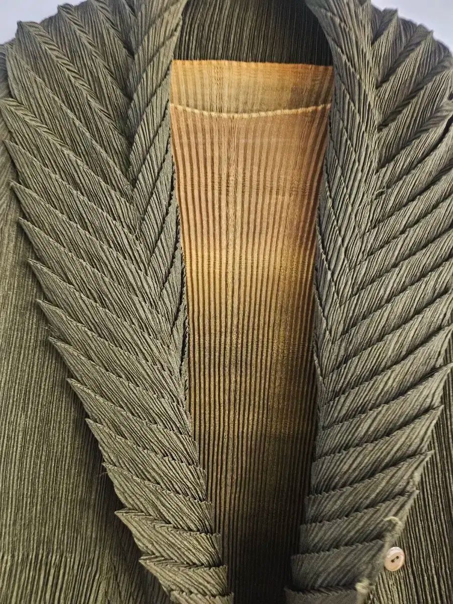 プリーツスタイル カーディガン 外