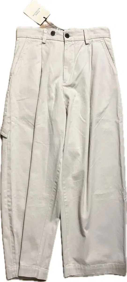 スタジオニコルソン ブリッジ オーバ パンツ