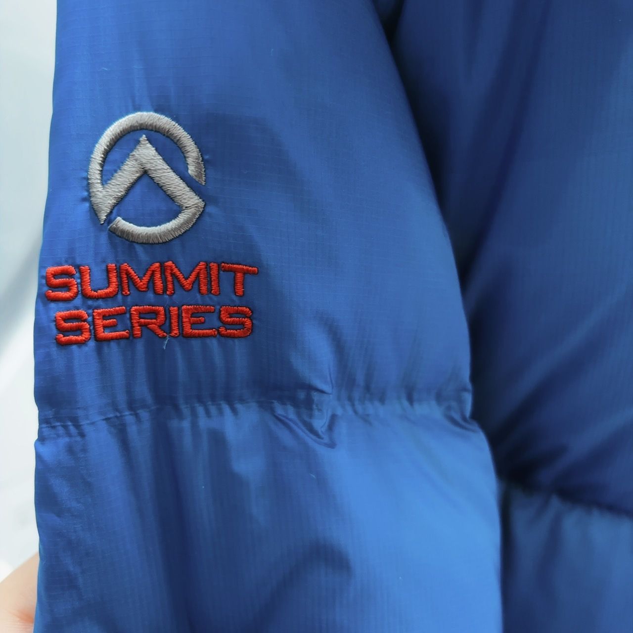 ノースフェイス ヌプシ ダウンジャケット サミットシリーズ 700フィル