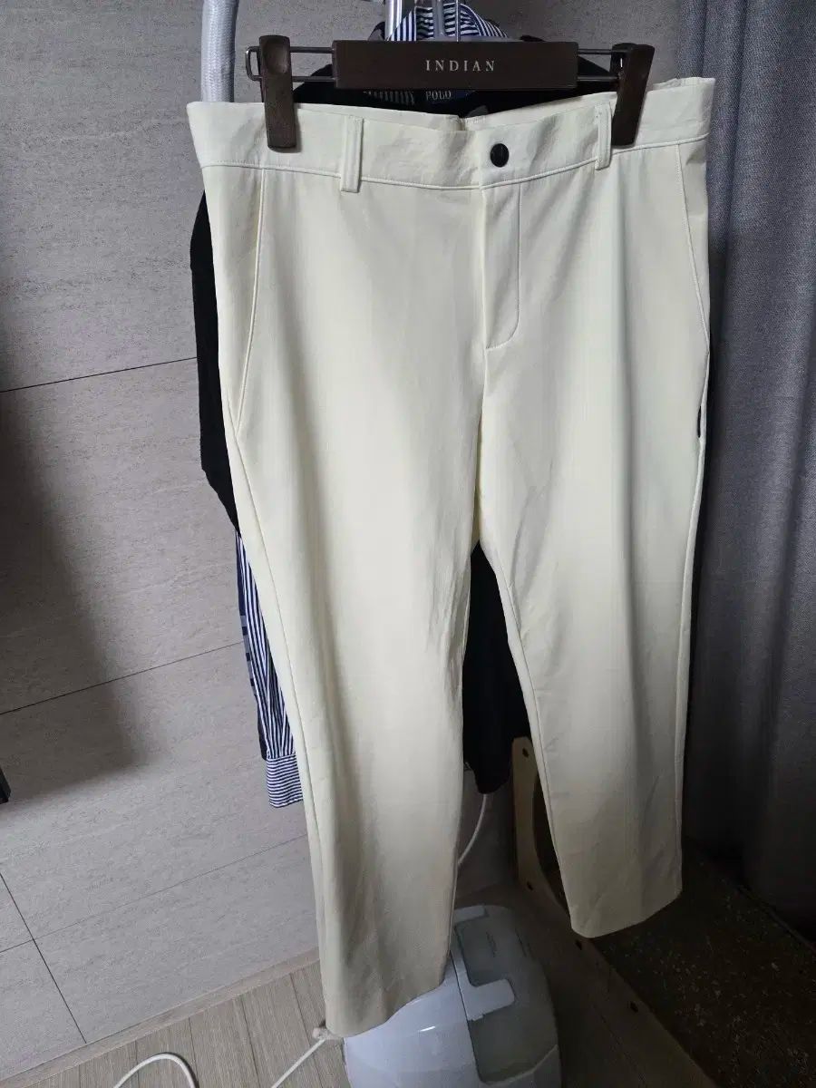 タイトリスト アイボリー ゴルフ ズボン 32