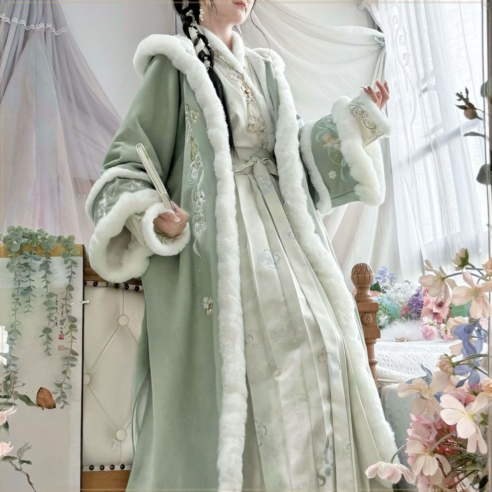 宋スタイル パーカー付き長褙子 ハン服 レディース 起毛 厚手 サイドポケット おしゃれ エレガント 日常使い フォトジェニック 温もりと優雅さを兼ね備えた 冬の宋スタイル衣装